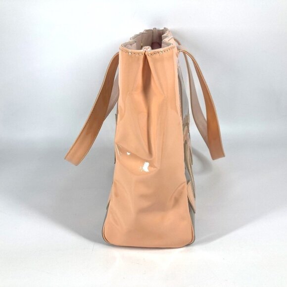 CHANEL Pink Shoulder Bag - Picture 3 of 16